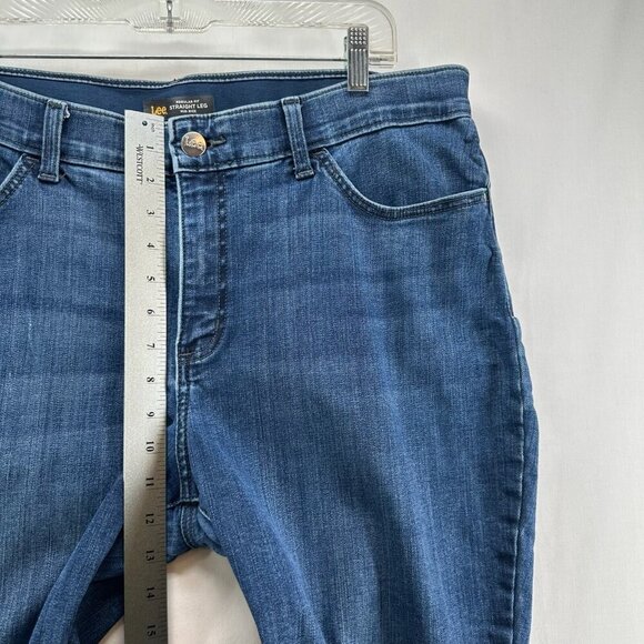 Lee Jeans Womens Sz 18 Flex Motion Regular Fit Straight leg Mid Rise Denim Blue - Picture 8 of 11